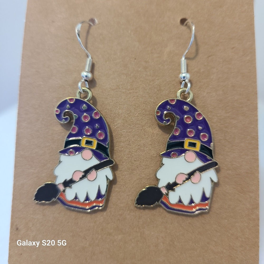 Halloween Witch Gnome Earrings Purple Polka Dot‎ Hat Dangle Drop Jewelry NWOT